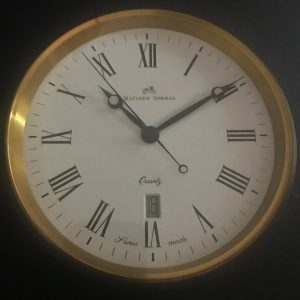 Relógio de secretária “Mathew Norman”